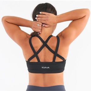 Kia a endurance sports bra